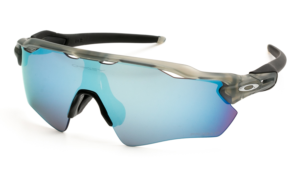 SUNGLASSES OAKLEY 0OO9208 9208F6 0138 1